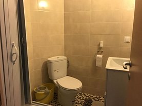 Casa de vânzare 3 camere, în Bucureşti, zona Străuleşti