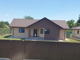 Casa de vânzare 3 camere, în Moviliţa, zona Central