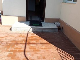 Casa de închiriat 8 camere, în Bucuresti, zona Giulesti