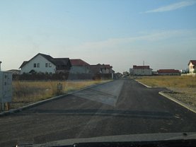 Teren construcţii de vânzare în Chiajna, Central