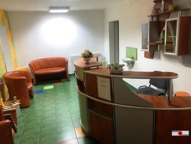 Vânzare spaţiu comercial