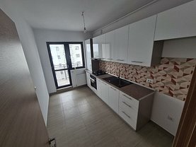 Apartament de vânzare 3 camere, în Bucureşti, zona Parcul Carol