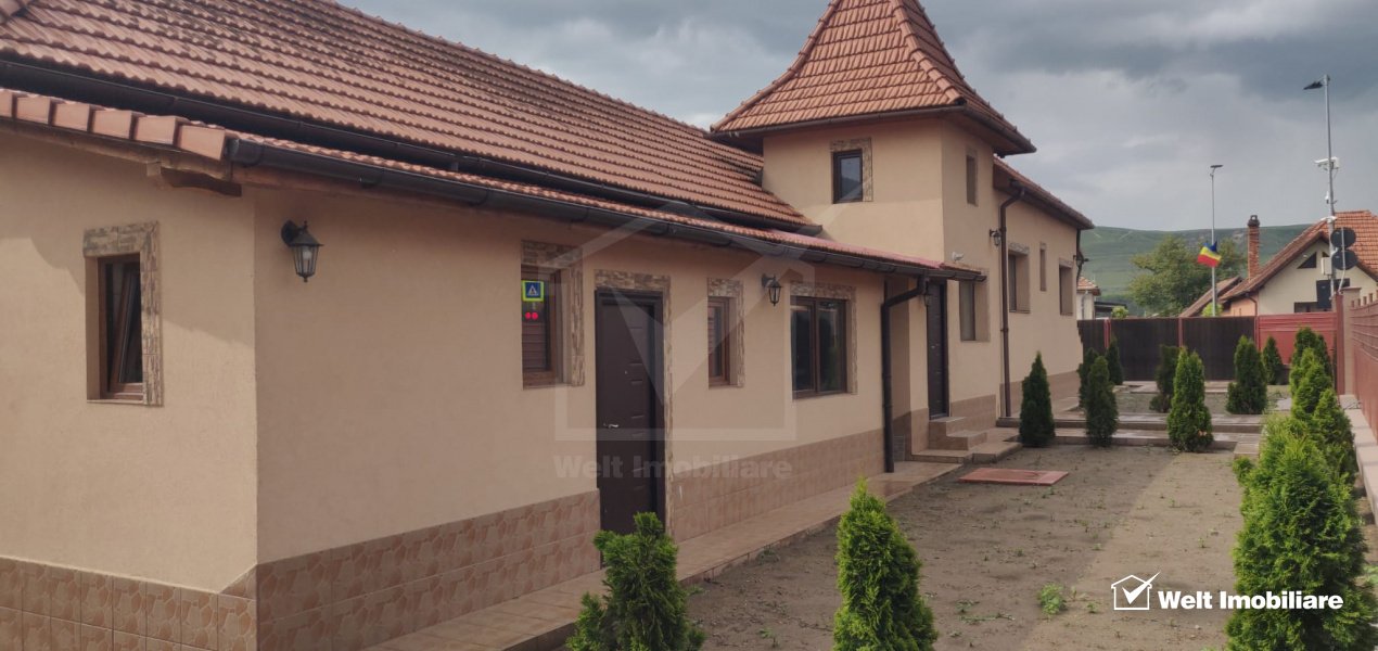 Casa cu curte, zona Primaria Floresti