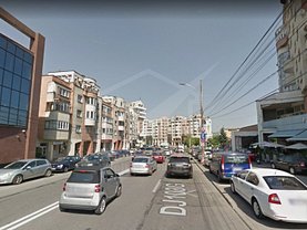 Închiriere spaţiu comercial