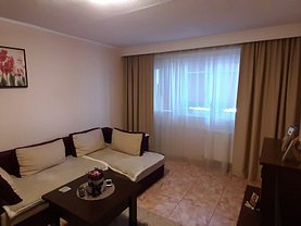 Apartament de vânzare 3 camere, în Constanţa, zona Casa de Cultură