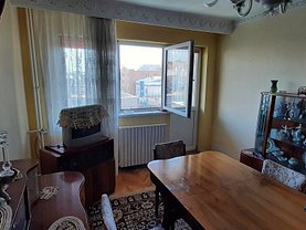 Apartament de vânzare 4 camere, în Constanta, zona Central