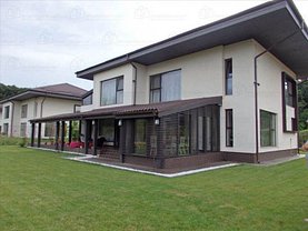 Casa de vânzare sau de închiriat 6 camere, în Corbeanca