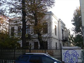 Casa de închiriat 24 camere, în Bucuresti, zona Ultracentral
