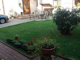 Apartament de închiriat 5 camere, în Bucureşti, zona Unirii