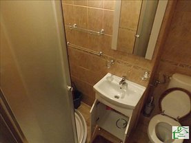 Apartament de închiriat 2 camere, în Arad, zona Aurel Vlaicu