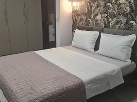 Apartament de închiriat 3 camere, în Arad, zona Central