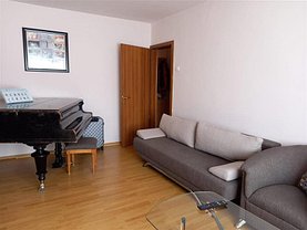 Apartament de vânzare 3 camere, în Arad, zona Central