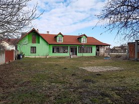 Casa de vânzare 3 camere, în Şeitin, zona Central