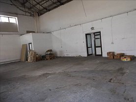 Vânzare spaţiu industrial