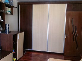 Apartament de vânzare 2 camere, în Bucureşti, zona Crângaşi