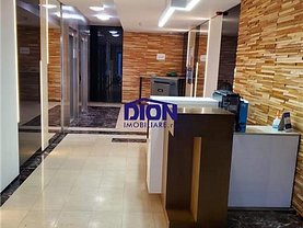 Apartament de închiriat 3 camere, în Bucureşti, zona Unirii