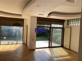 Casa de vânzare 7 camere, în Bucureşti, zona Bucureştii Noi