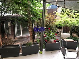 Casa de vânzare 7 camere, în Bucureşti, zona Titan