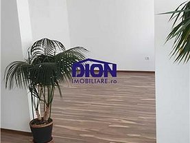 Închiriere spaţiu comercial