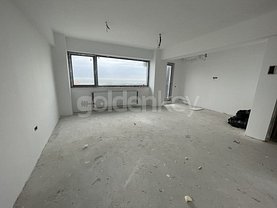 Apartament de vânzare 3 camere, în Mamaia, zona Central