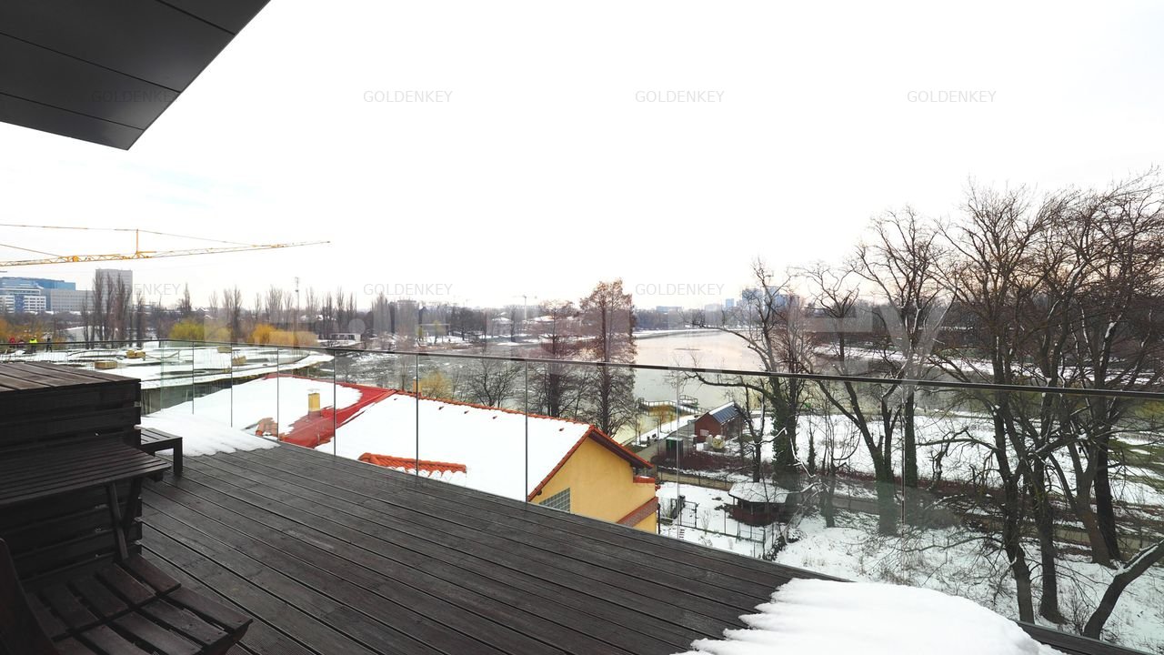 Apartament modern cu 5 camere | vedere spre lac | 2 garaje