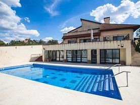 Casa de vânzare 8 camere, în Snagov