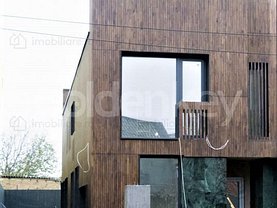 Casa de vânzare 3 camere, în Constanţa, zona Trocadero