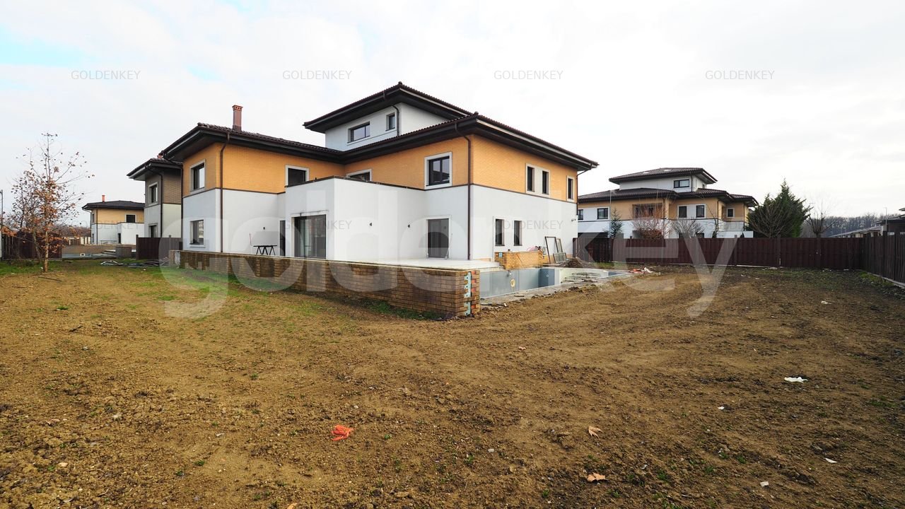 Vila individuala cu 8 camere | 1300mp teren | piscina | Oxford Gardens