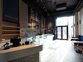 Vânzare spaţiu comercial