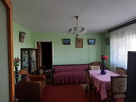Apartament de vânzare 3 camere, în Bucureşti, zona Drumul Taberei