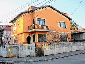 Casa de închiriat 7 camere, în Bucureşti, zona Domenii