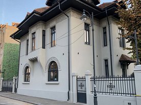 Casa de vânzare 12 camere, în Bucureşti, zona P-ţa Romană