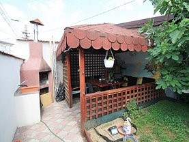Casa de vânzare 3 camere, în Constanta, zona Dacia
