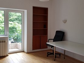 Apartament de închiriat 3 camere, în Bucuresti, zona Primaverii