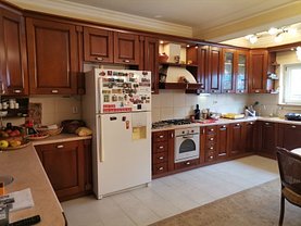Casa de închiriat 6 camere, în Bucureşti, zona Iancu Nicolae