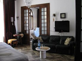 Apartament de închiriat 5 camere, în Bucuresti, zona Unirii