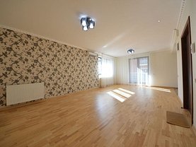 Apartament de vânzare 3 camere, în Bucureşti, zona Şoseaua Nordului
