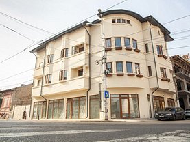 Casa de vânzare 15 camere, în Bucureşti, zona Polonă