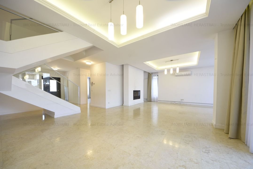 Vila spaţioasă Pipera