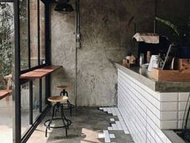 Vânzare spaţiu comercial