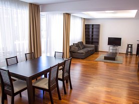 Apartament de închiriat 3 camere, în Bucureşti, zona Herăstrău