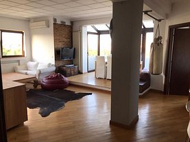 Apartament de închiriat 3 camere, în Bucureşti, zona Cişmigiu