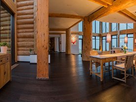 Casa de vânzare 10 camere, în Magura