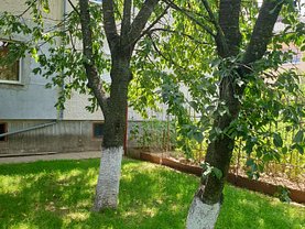Apartament de vânzare 3 camere, în Snagov