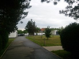 Casa de închiriat 8 camere, în Snagov