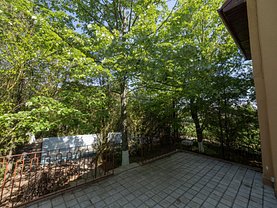 Casa de vânzare sau de închiriat 5 camere, în Snagov