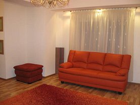 Apartament de închiriat 3 camere, în Ploiesti, zona Cantacuzino