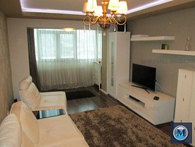 Apartament de închiriat 4 camere, în Ploiesti, zona Central