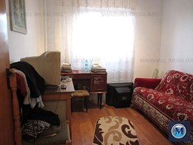 Apartament de vânzare 3 camere, în Ploiesti, zona Gheorghe Doja