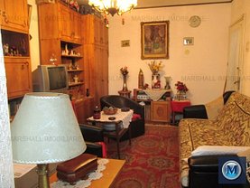 Apartament de vânzare 3 camere, în Ploiesti, zona Democratiei